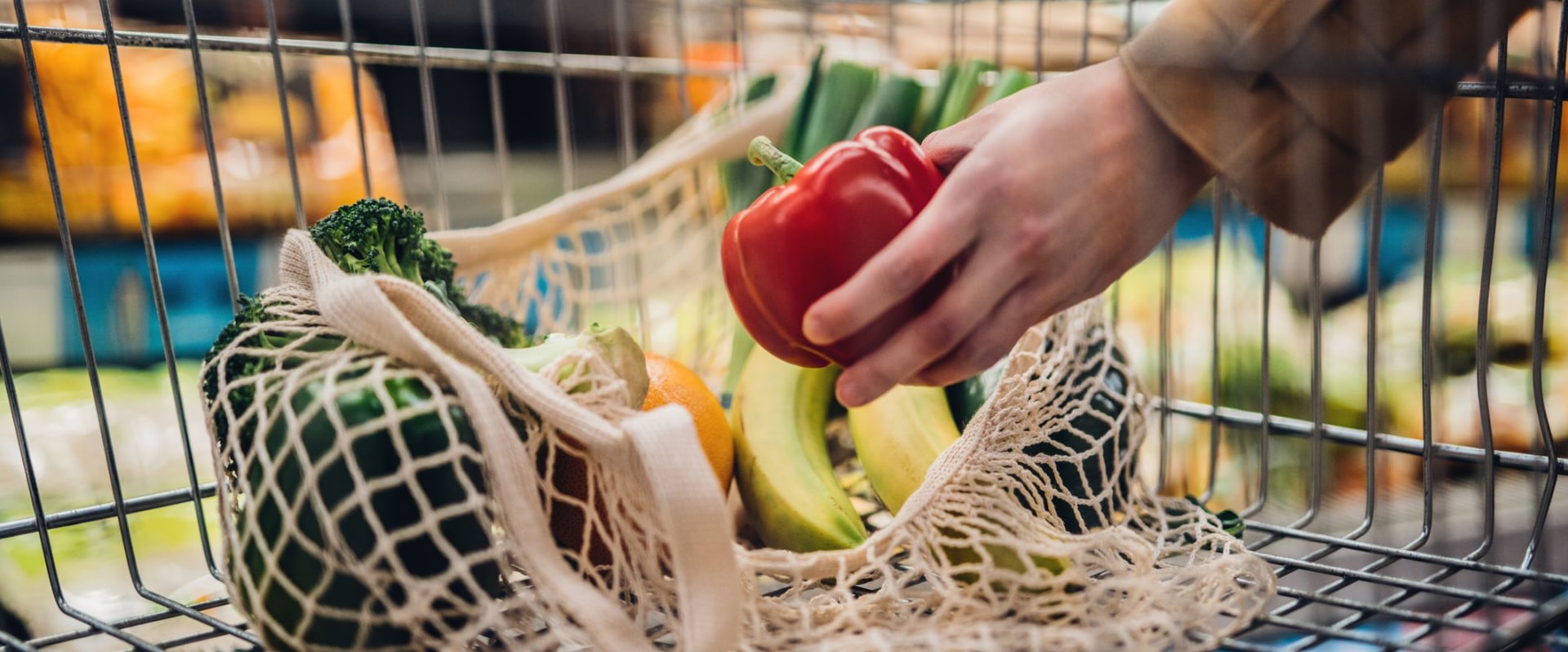 Essential Grocery Shopping List: What to Buy Pre-Made for a Healthy and Efficient Shopping